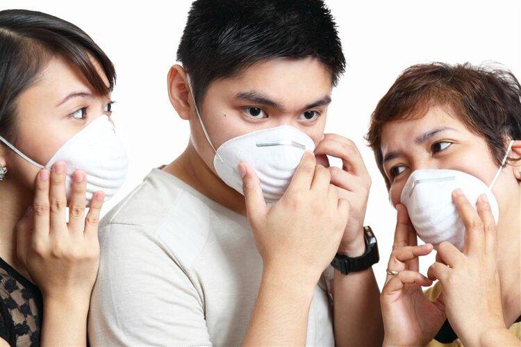 為什么非典在2003年迅速平息，而新冠肺炎持續了這么久？