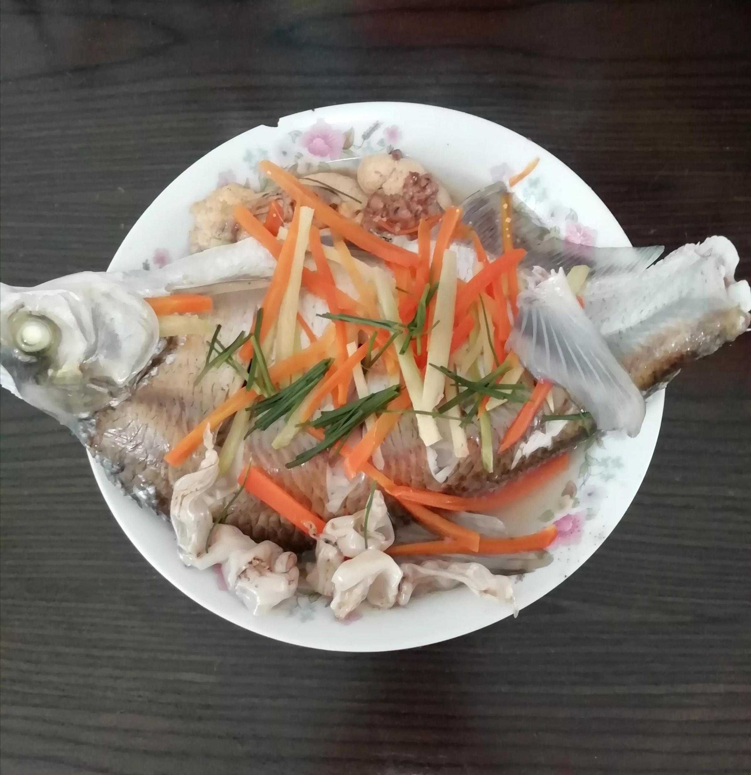 鳊魚(yú)是淡水魚(yú)還是海水魚(yú)（教你烹飪鳊魚(yú)技巧）