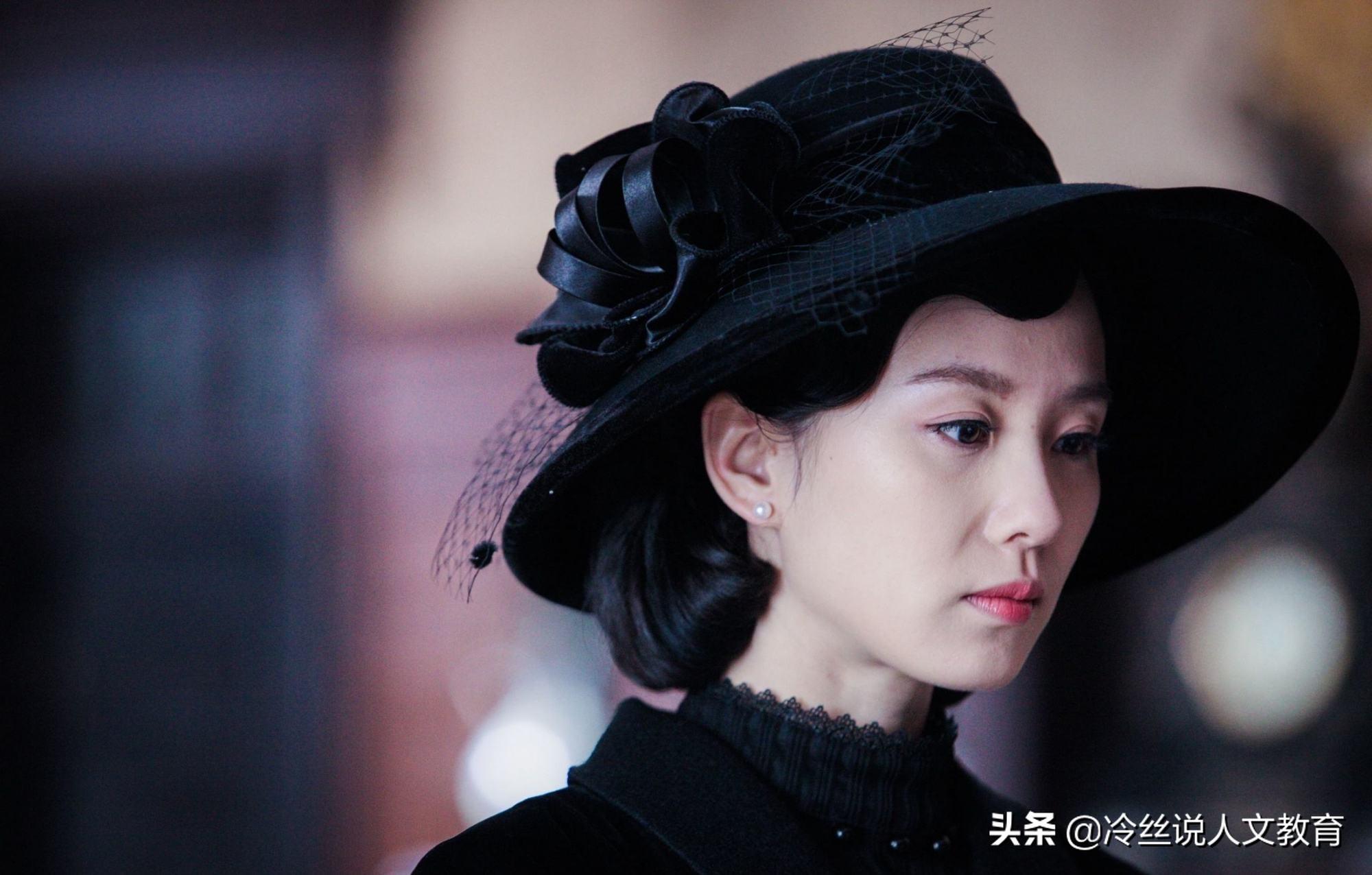 經(jīng)典女特工諜戰電視?。ㄆ梁每吹呐毓る娨晞。? width=
