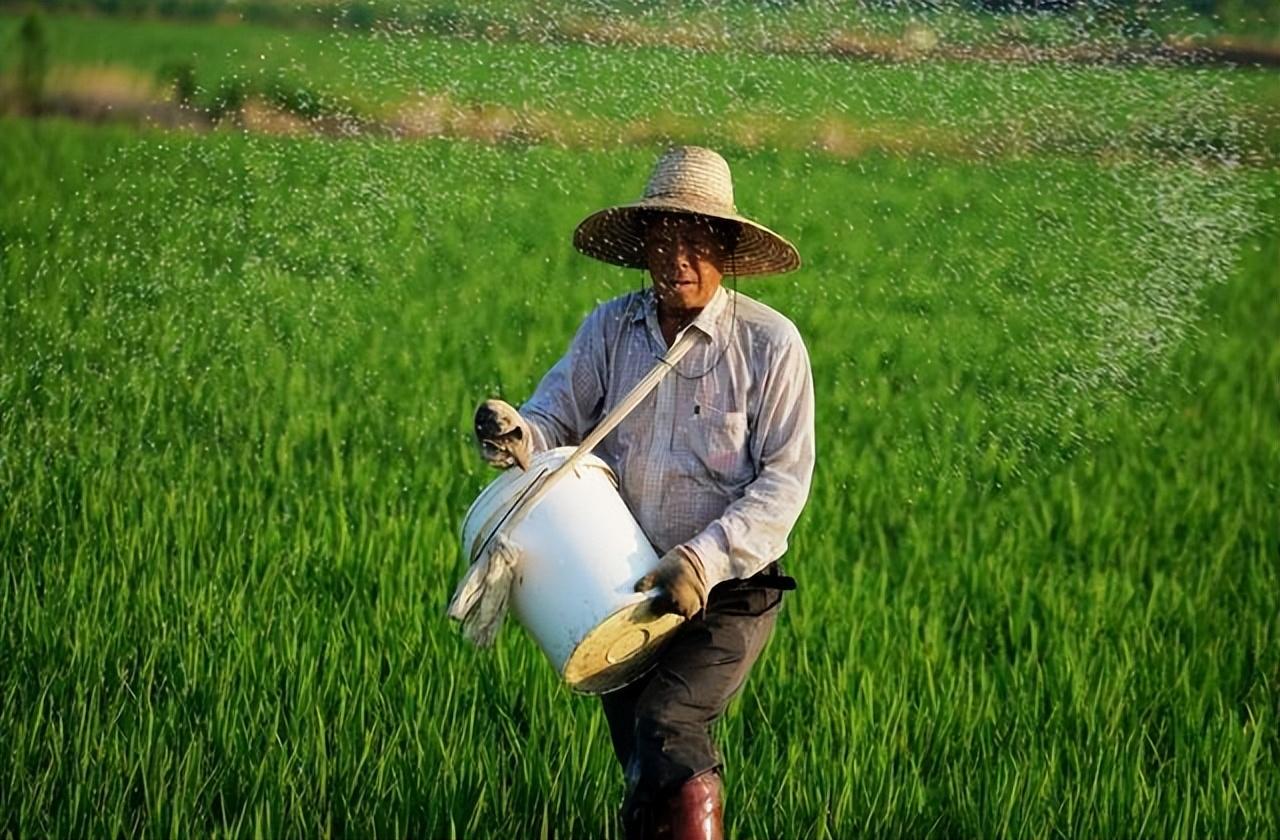 農業(yè)是根本，農民是基石，是大地的智者，是自然的使者